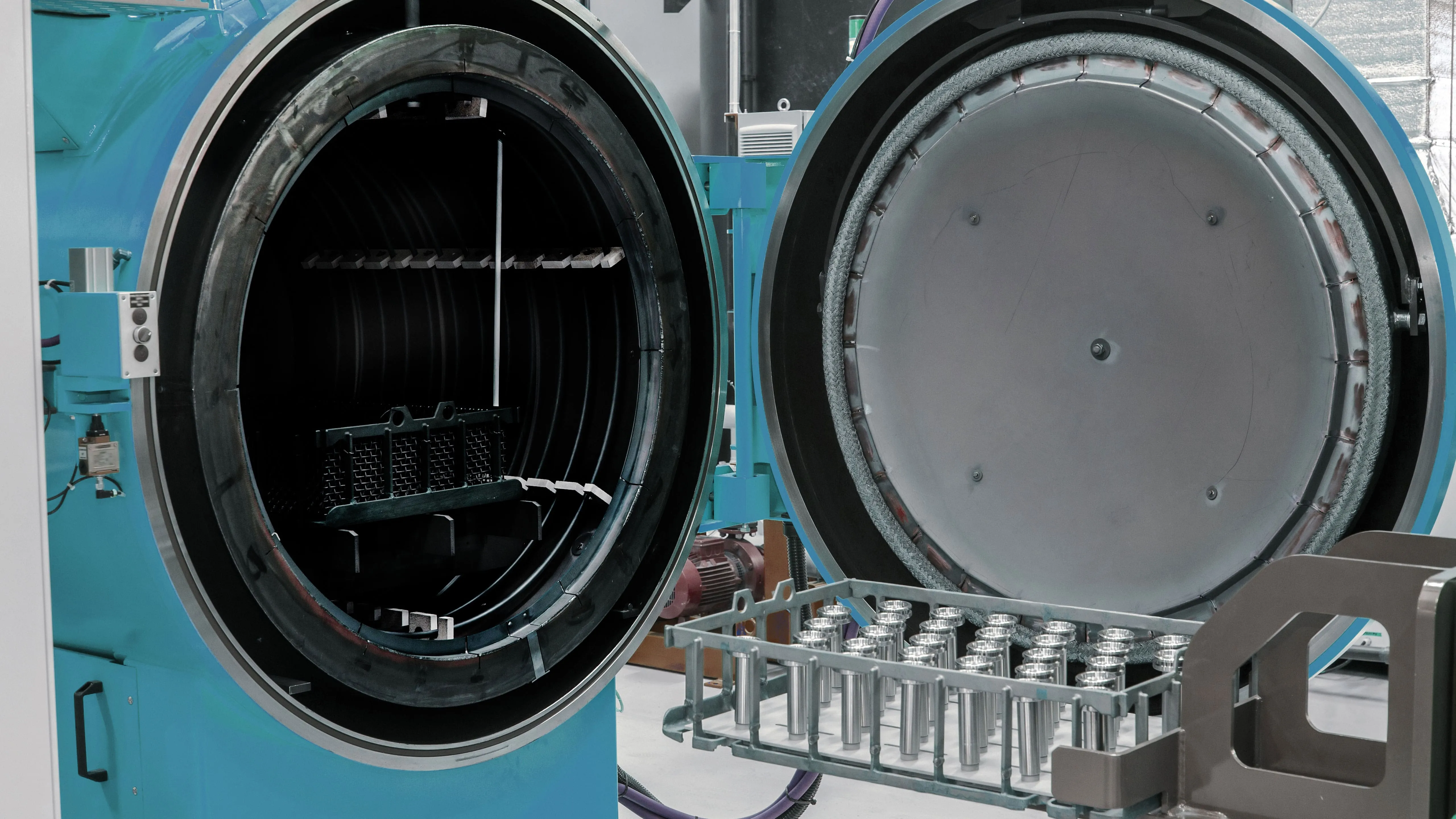 Vacuum Furnaces