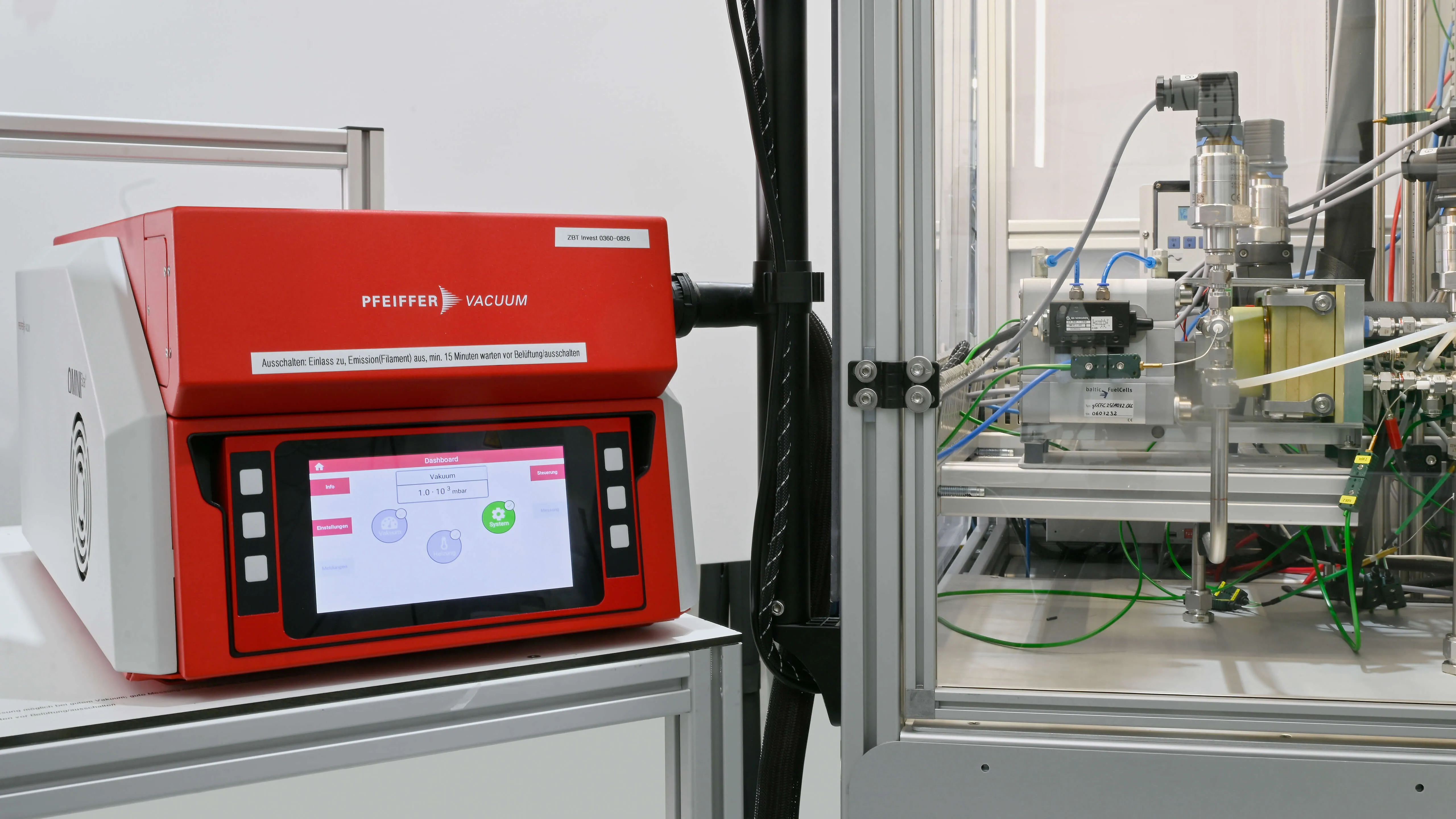 Mass Spectrometer