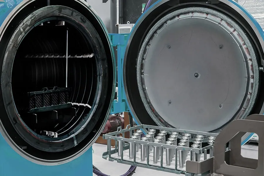 Vacuum Furnaces