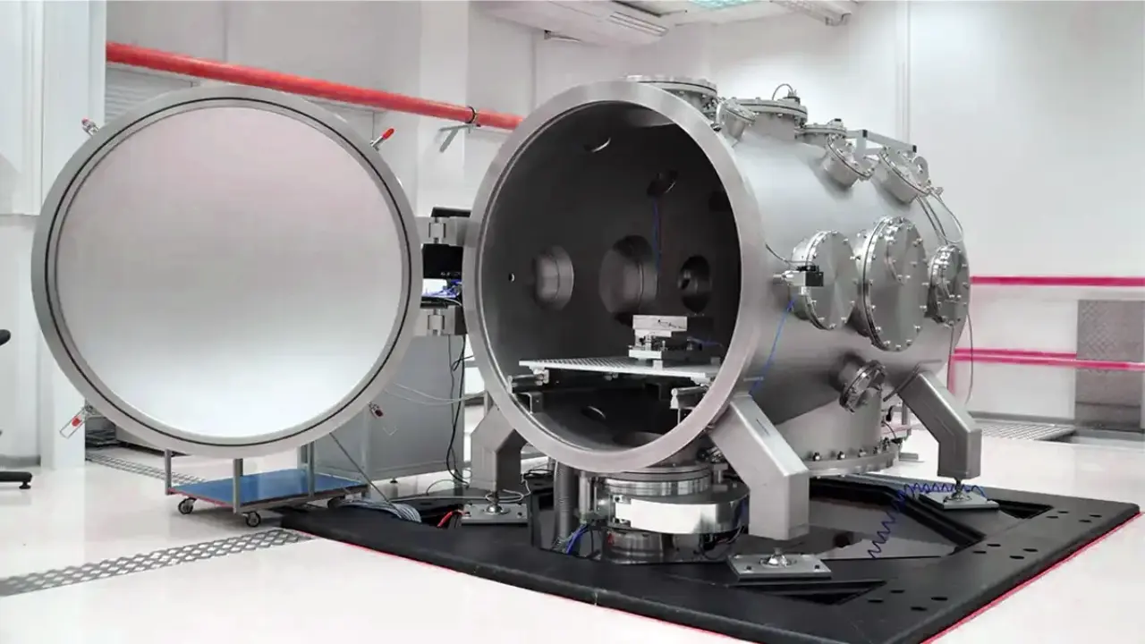 pvweb_221_allapplicationmotifs_1200x675_0002_ion_thruster_chamber