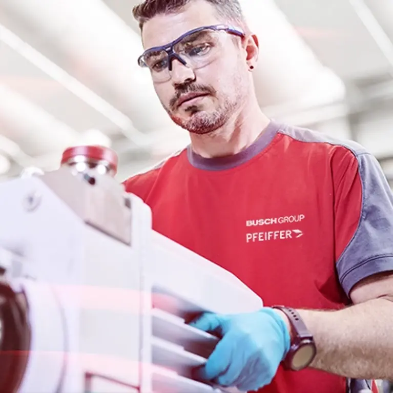 rotary_vane_pumps_service_worker